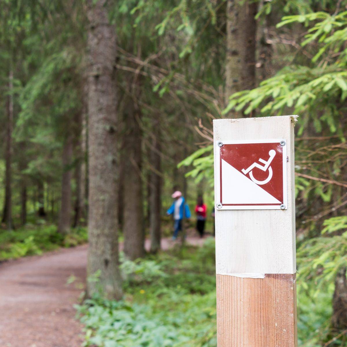 Accessibility sign in Canada on hiking trails