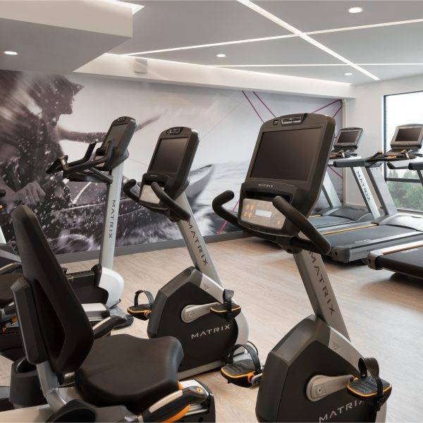 fitness gym at Vancouver Airport Marriott
